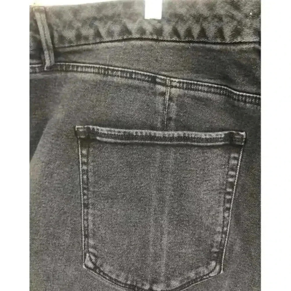 Good American Women's Black Skinny Jeans 26 Mid Rise Dark Wash Slim Fit NWT - Picture 3 of 7